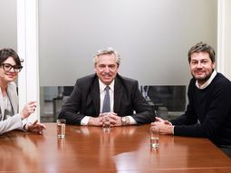 Gisela Marziotta, Alberto Fernández y Matías Lammens