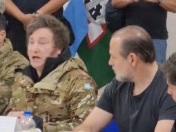 Milei a los bahienses: Confío en que van a resolver la situación con los recursos existentes