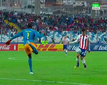 El arquero de Jamaica protagonizó el blooper de la Copa América