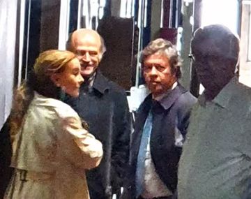 María Cantero junto a sus asesores legales. Imagen captura de video