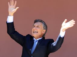 Mauricio Macri en el balcón de la Casa Rosada