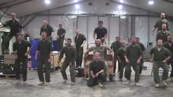 soldados en afganistan son furor por parodiar grease soldados en afganistan son furor por parodiar grease