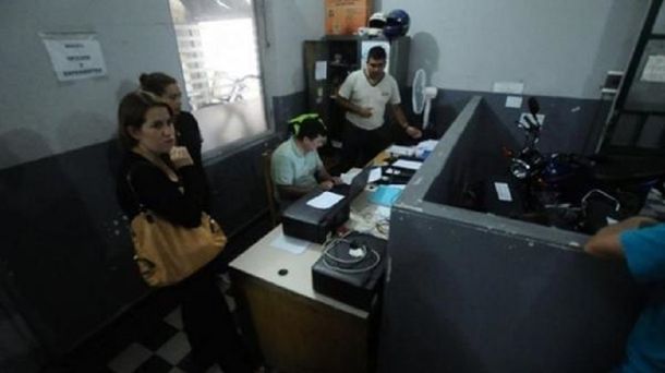 Por un error de tipeo, podría quedar libre el acusado de matar a su mujer