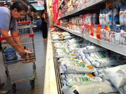 ¿Habrá faltantes? Trabajadores lácteos de todo el país paran por 48 horas en reclamo salarial