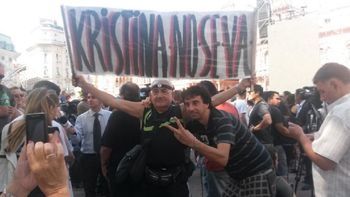 minutouno.com en plaza de mayo: segui en vivo la despedida a cristina kirchner minutouno.com en plaza de mayo: segui en vivo la despedida a cristina kirchner