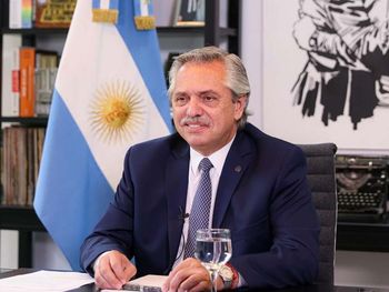 Alberto en el Foro de Davos: La vacuna contra el Covid-19 debe ser un bien social y global