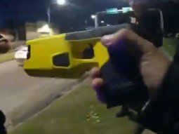 Santa Fe: la Policía usó por primera vez una pistola Taser durante un operativo en Rosario