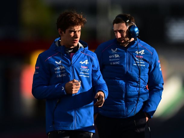 Franco Colapinto y su ingeniero, Stuart Barlow. Franco Colapinto y su ingeniero, Stuart Barlow.