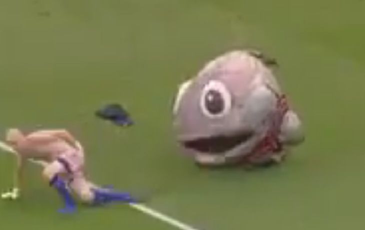 No busquen más: éste es el show de entretiempo más bizarro de todos