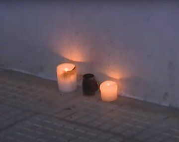 El homenaje emotivo de vecinos a la policía asesinada en Retiro