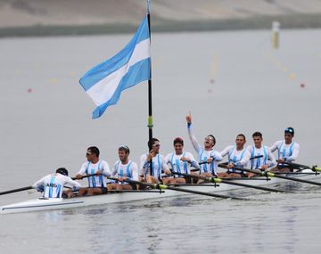 Histórica medalla dorada del equipo masculino de ocho remos