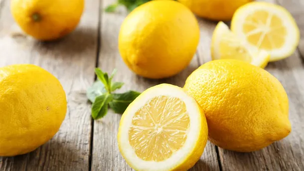 El truco viral que enseña cómo hacer crecer un limonero en menos de un mes