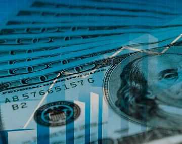 Generación espontánea: el mito de que el dólar sube por las próximas elecciones