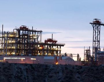Un muerto y 3 heridos graves por explosión en una industria