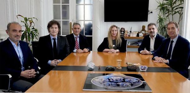 Karina Milei deberá dar el visto bueno a los nombres de los principales candidatos. Karina Milei deberá dar el visto bueno a los nombres de los principales candidatos.