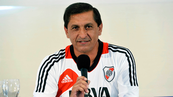 ramon diaz critico a trezeguet por su falta de definicion ramon diaz critico a trezeguet por su falta de definicion