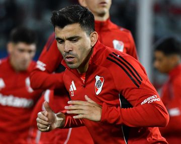 Huevo Acuña vuelve a estar disponible y Marcelo Gallardo define su regreso en Rosario