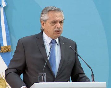 Alberto Fernández firmó un convenio para capacitar a las Fuerzas de seguridad