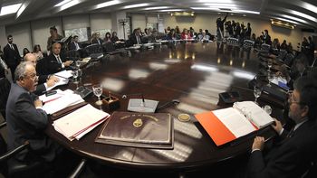 magistratura: cruces por el fallo de la corte suprema magistratura: cruces por el fallo de la corte suprema