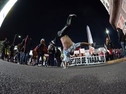 Por acampe en Plaza de Mayo, Macri cambió la agenda de los festejos
