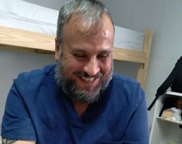 Salvador Curzio no se quiso vacunar a causa de la campaña de desinformación sobre la vacuna Sputnik V