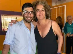 Bahía Blanca: hijo de concejala libertaria cambió su alias para quedarse con plata de donaciones