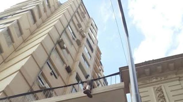 Conmoción en Palermo: una mujer murió tras caer desde el piso 16