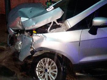 Estaba re loco y no podía parar la camioneta, contó un vecino