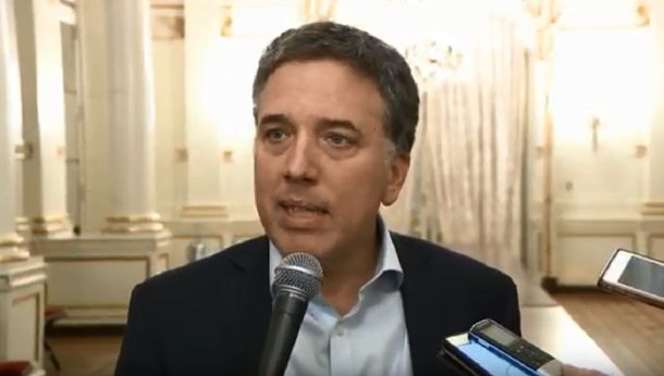 Dujovne dijo que no es una sorpresa la salida de Luis Caputo del Banco Central