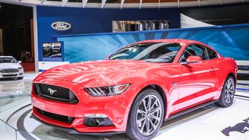 ford presento el design hall en el 7° salon del automovil de buenos aires ford presento el design hall en el 7° salon del automovil de buenos aires