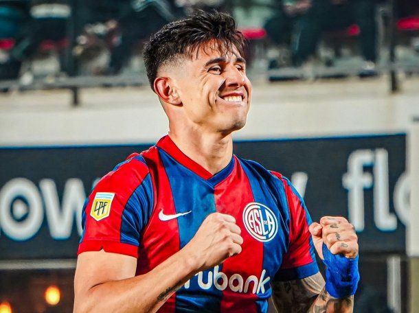 Adam Bareiro con un pie afuera de San Lorenzo: Insua duda de su continuidad