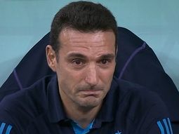 Imagen conmovedora: la emoción de Lionel Scaloni al finalizar el partido
