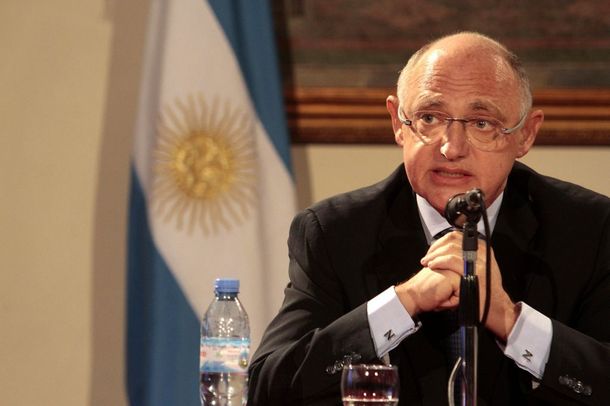 Timerman dijo que no aceptará ningún ultimátum inglés