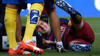 es oficial: messi estara entre siete y ocho semanas fuera de las canchas es oficial: messi estara entre siete y ocho semanas fuera de las canchas