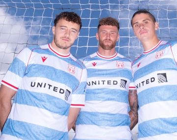 Wrexham lanzó una camiseta en homenaje a la Patagonia y sus raíces galesas