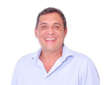 Quién es el ex comisario que encabeza la lista de LLA en la Tercera Sección