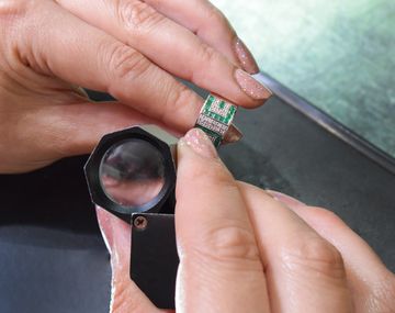 Furor por ir a Qatar: cómo y dónde tasar tus joyas para cumplir el sueño de todos