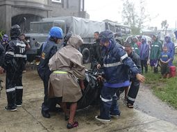 el paso del huracan goni dejo al menos 21 muertos y 15 desaparecidos en filipinas el paso del huracan goni dejo al menos 21 muertos y 15 desaparecidos en filipinas