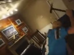 a lo tano pasman: su equipo perdio el super bowl y este hombre destrozo todo a lo tano pasman: su equipo perdio el super bowl y este hombre destrozo todo