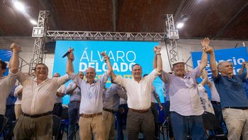 Dirigentes del sector del Partido Nacional que respalda a Álvaro Delgado concretaron su primer encuentro de campaña. Dirigentes del sector del Partido Nacional que respalda a Álvaro Delgado concretaron su primer encuentro de campaña.