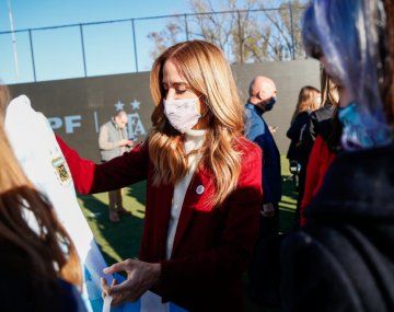 Tolosa Paz celebró que el fútbol femenino se transmita por la TV Pública
