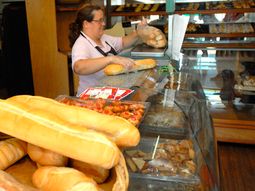 El kilo de pan se fue a $40 en la Provincia