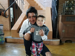 Santiago Vázquez, junto a Milo Santiago Vázquez, junto a Milo