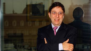 asesor economico de macri pide devaluar 50% y tener un dolar a $14 asesor economico de macri pide devaluar 50% y tener un dolar a $14