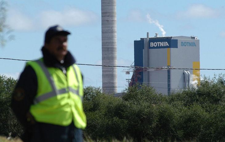 Contaminación con apoyo popular: el 81% de los uruguayos defiende la instalación de Botnia