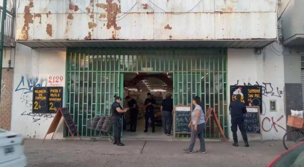 Ituzaingó: un comerciante se quitó la vida en el interior de un supermercado