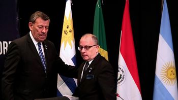 El Mercosur suspendió a Venezuela del bloque regional El Mercosur suspendió a Venezuela del bloque regional