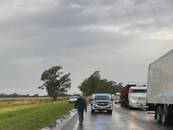 Choque fatal en Ruta 9 a la altura de Ramallo: murieron tres efectivos de diferentes fuerzas de seguridad