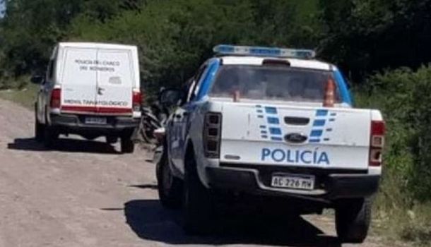 Corrientes: encontraron a una jubilada enterrada en el patio de su casa
