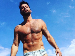 Ricky Martin, muy hot en la playa. Ricky Martin, muy hot en la playa.